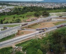 Viaduto na BR-277 em Paranaguá, concluído