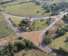 Correção de curva na PR-151 em Ribeirão Claro