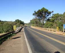 Ponte Rio Caçadorzinho PRC-158 no limite entre Pato Branco e Vitorino