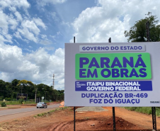 Placa Paraná em Obras