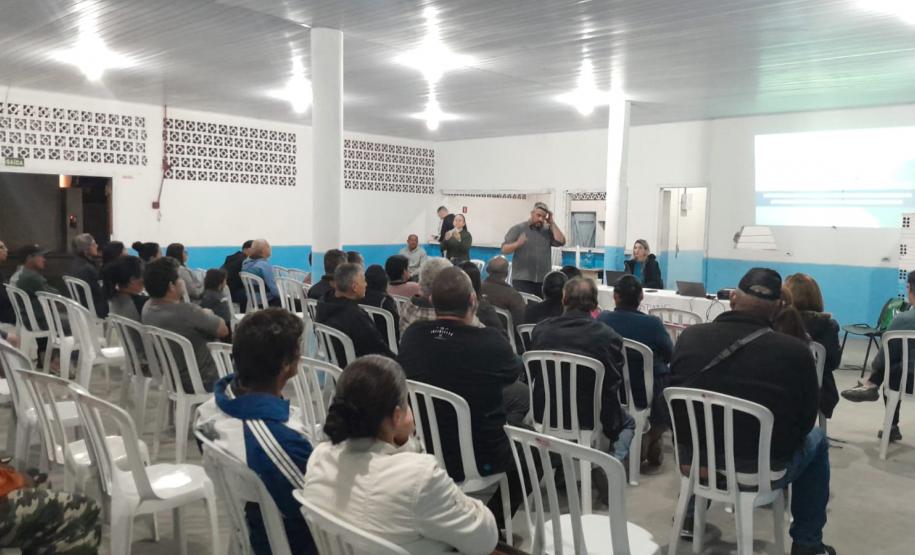 Acompanhamento técnico da atividade pesqueira na Baía de Guaratuba